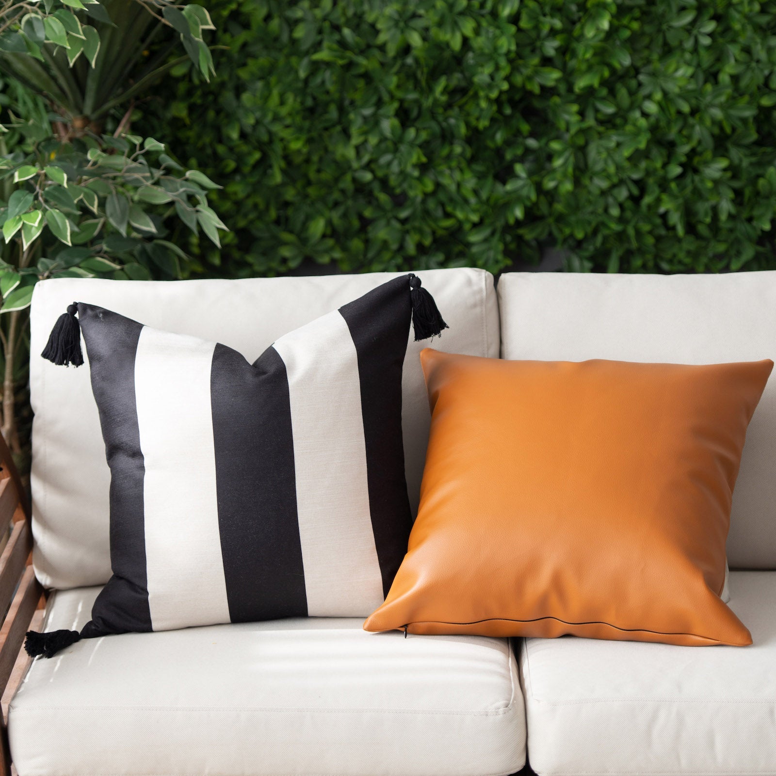 Modern Boho Outdoor Pillow Cover, Malta, Striped Tassel, Black, 20"x20"