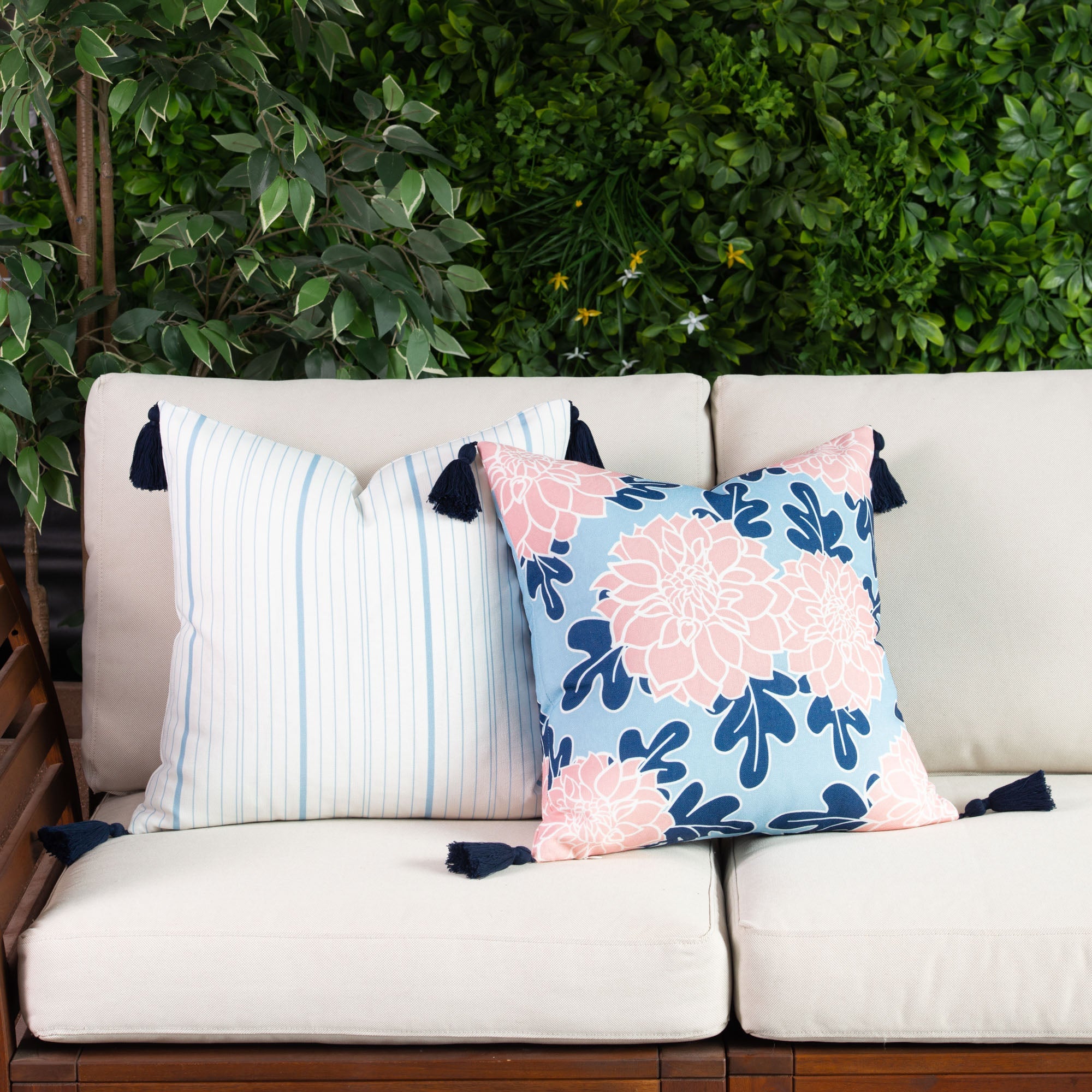 Coastal Indoor Outdoor Pillow Cover, Missi, Stripe Tassel, Sky Blue, 18"x18"