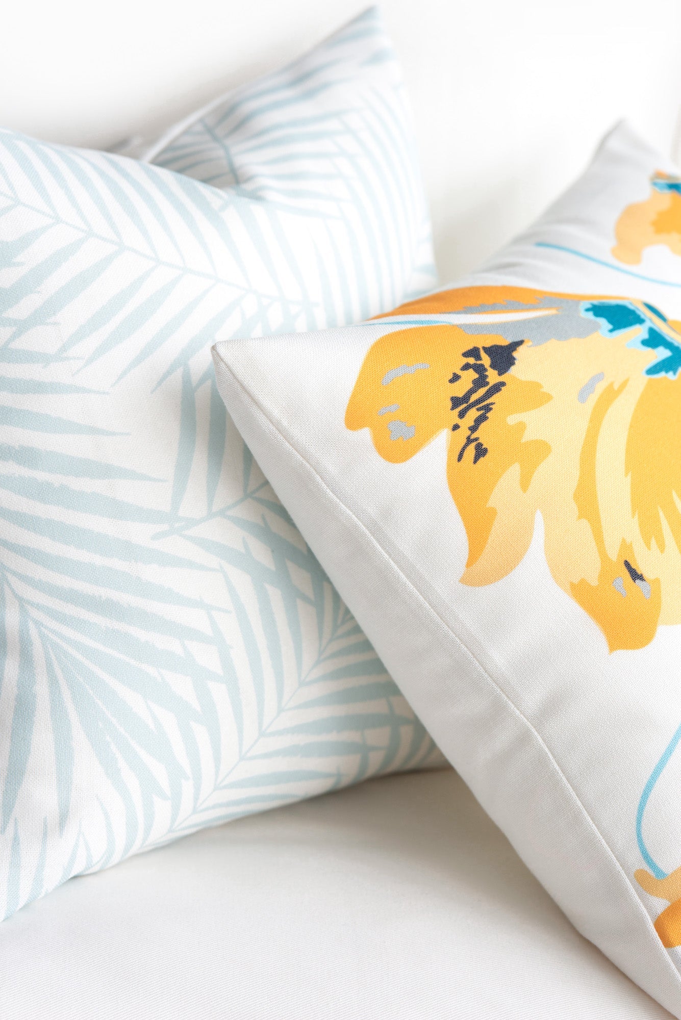 Spring Indoor Outdoor Pillow Cover, Floral, Yellow, 18"x18"