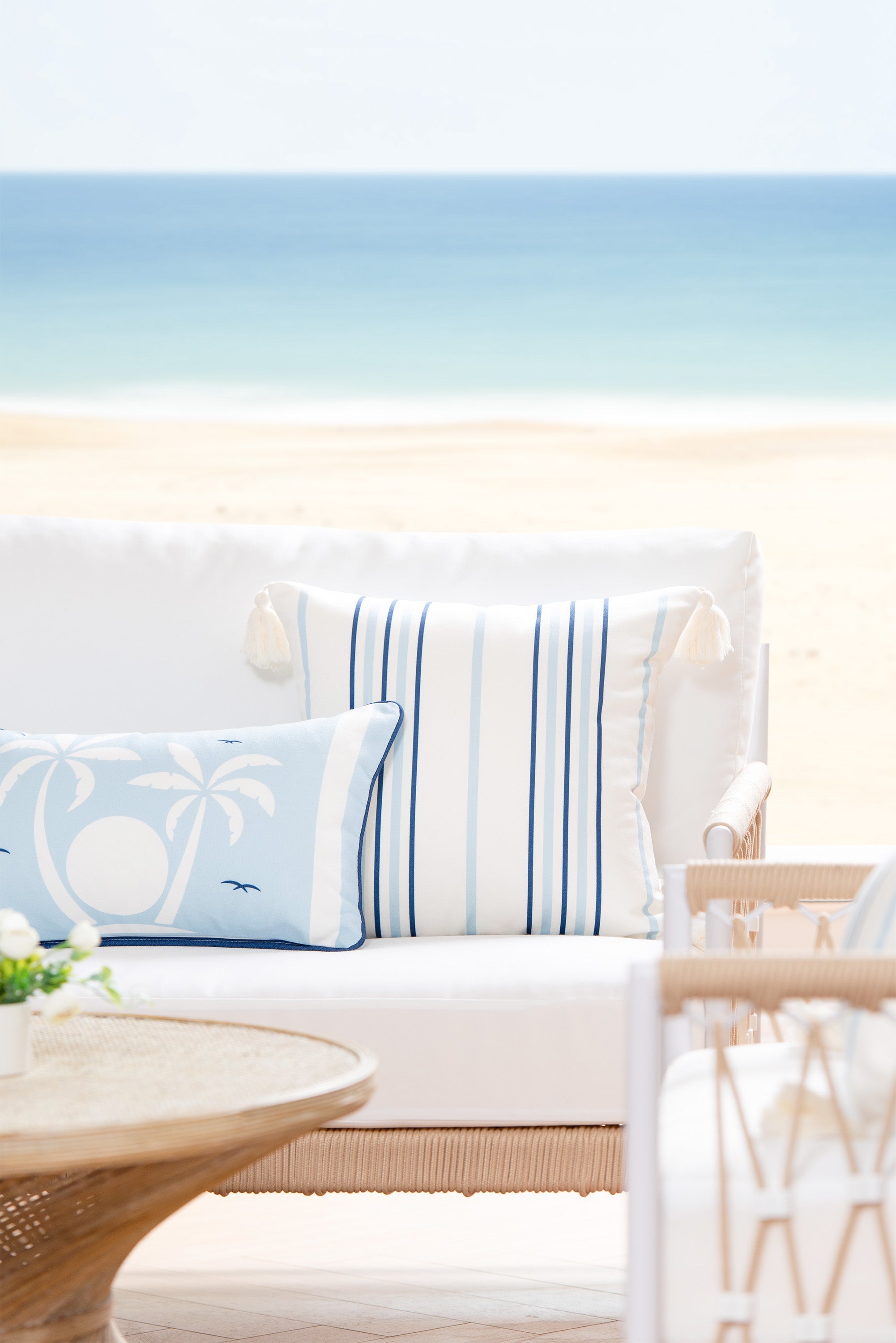 Coastal Hampton Style Indoor Outdoor Lumbar Pillow Cover, Palm Tree, Baby Blue Navy, 12"x20"